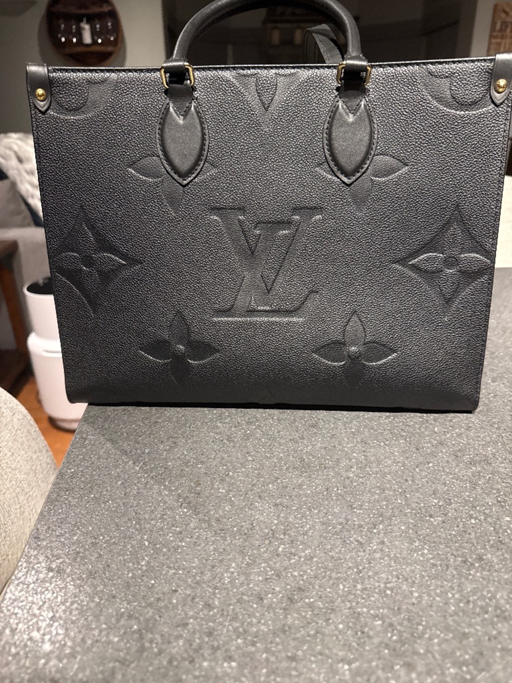 NIB Authentic Louis Vuitton OnTheGo MM Monogram Empreinte